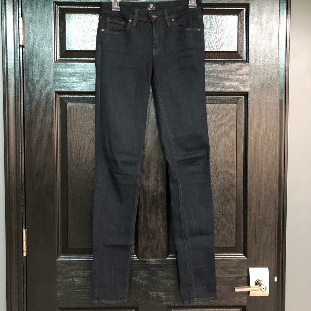 Just Black skinny jeans! Super dark blue.
